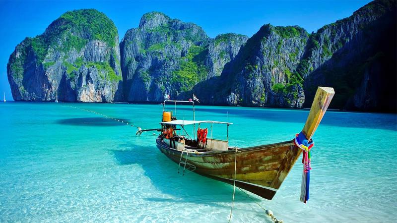 e6b732d3-4612-4a72-990b-0ba07b65b018Phuket